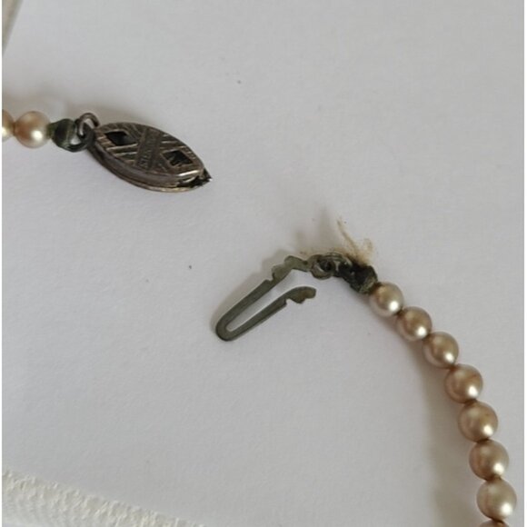 Vintage Sterling Silver Clasp Child Girl Champagne Graduated Pearl Necklace - Picture 10 of 11